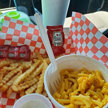 59er Diner - Kraft* mac&cheese + over shake - Diners Near Me - Leavenworth, Washington 59er Diner - Kraft* mac&cheese + over shake - Diners Near Me - Leavenworth, Washington