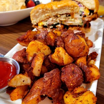 The Corner Office Restaurant + Martini Bar - Crispy af potatoes - New American Near Me - Denver, Colorado The Corner Office Restaurant + Martini Bar - Crispy af potatoes - New American Near Me - Denver, Colorado
