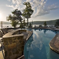 The Lodges at Cresthaven