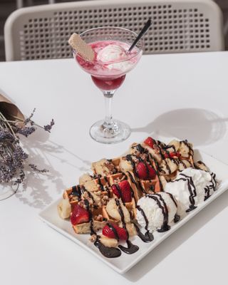 MAISON OFLORE | Restaurant de gaufres à Montréal by null