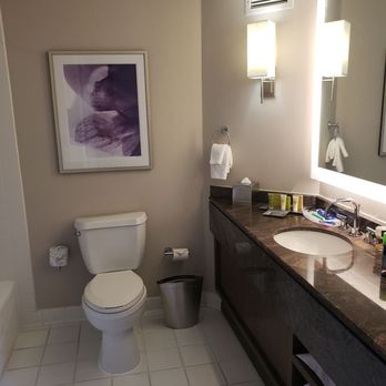 Hilton Long Beach - Hotels Near Me - Long Beach, California Hilton Long Beach - Hotels Near Me - Long Beach, California