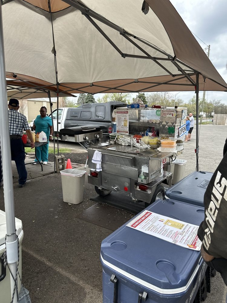 Garcia's Hot Dog