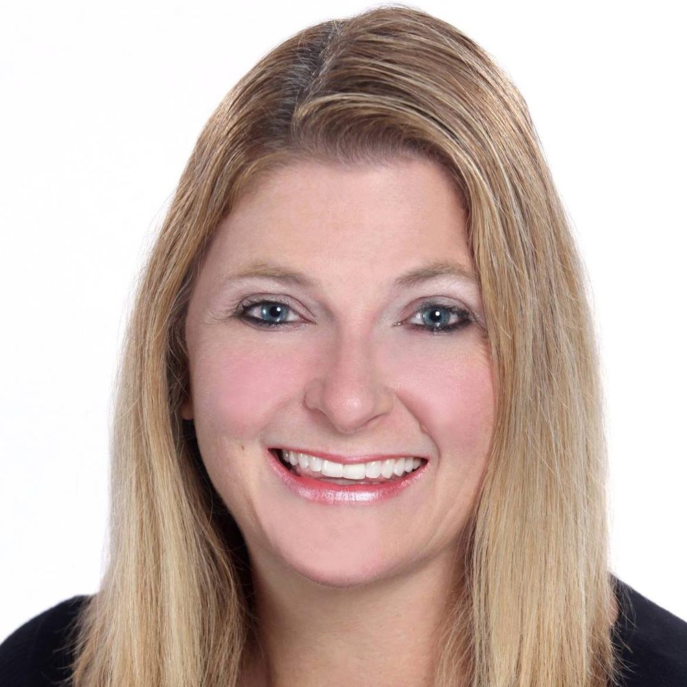 PATRICIA DEEM ROBBINS WEICHERT REALTORS Updated July 2024 326 W