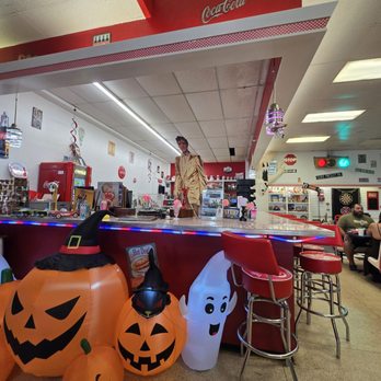 Sandi's Diner - Vibe - Diners Near Me - Corpus Christi, Texas Sandi's Diner - Vibe - Diners Near Me - Corpus Christi, Texas
