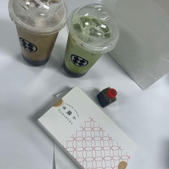 Warabimochi Kamakura - hojicha latte (left), matcha latte (right), mochi box with brown sugar syrup - Desserts Near Me - Arcadia, California Warabimochi Kamakura - hojicha latte (left), matcha latte (right), mochi box with brown sugar syrup - Desserts Near Me - Arcadia, California