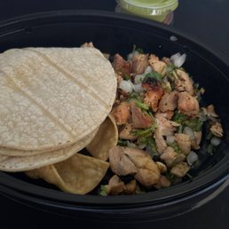 Looks like a pollo bowl instead of 3 tacos Looks like a pollo bowl instead of 3 tacos
