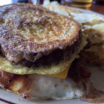 Sunset House Restaurant - Cinnamon slammer - American Near Me - Waukegan, Illinois