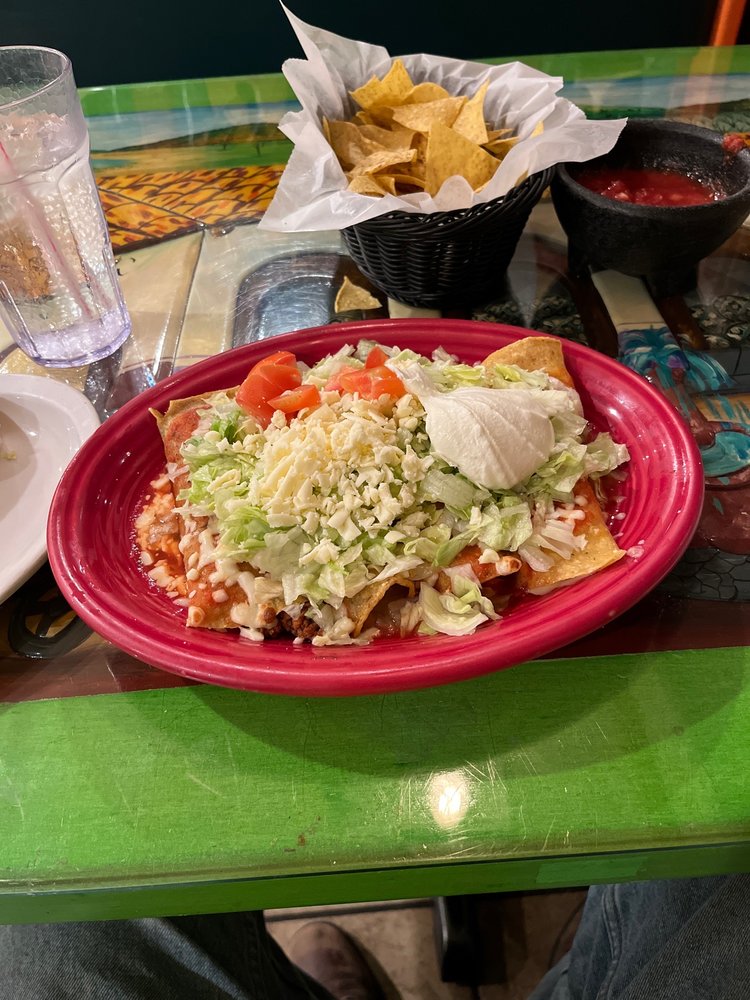 EL TORO Updated September 2024 18 Photos & 28 Reviews 809 Dakota Ave, Wahpeton, North
