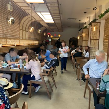 Dear Saigon - Interior - Vietnamese Near Me - Richmond Hill, Ontario