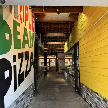 Go Get Em Tiger - Coffee & Tea Near Me - Los Angeles, California
