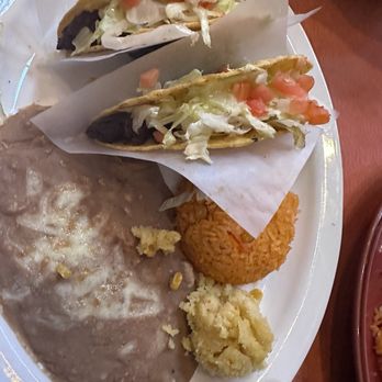 El Tapatio - Carne asada tacos meal - Mexican Near Me - Citrus Heights, California El Tapatio - Carne asada tacos meal - Mexican Near Me - Citrus Heights, California