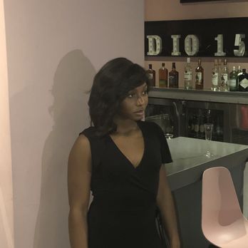H2 Salon Brooklyn - Blowout of natural hair - Hair Salons Near Me - Brooklyn, New York H2 Salon Brooklyn - Blowout of natural hair - Hair Salons Near Me - Brooklyn, New York