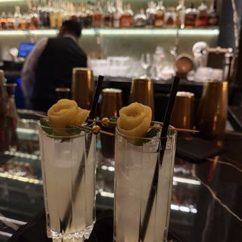 Turner's Cut - Cocktail - Cocktail Bars Near Me - Houston, Texas Turner's Cut - Cocktail - Cocktail Bars Near Me - Houston, Texas
