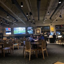 Buffalo Wild Wings - Interior