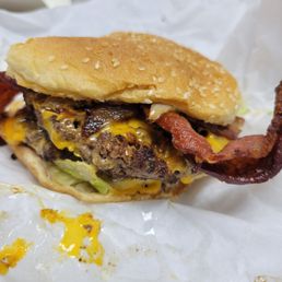 One of the best burgers around period!!  Big D burger with bacon.