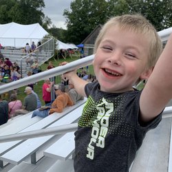 Oneida Apple Orchard - Family fun!