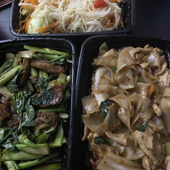 Wanisa Home Kitchen - Kana Moo Krob (Crispy Pork Belly with Chinese Broccoli), chicken drunken noodles, papaya salad - Thai Near Me - Brooklyn, New York Wanisa Home Kitchen - Kana Moo Krob (Crispy Pork Belly with Chinese Broccoli), chicken drunken noodles, papaya salad - Thai Near Me - Brooklyn, New York