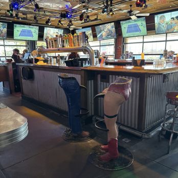 Bubba's 33 - Bar #2 - Pizza Near Me - Wichita, Kansas