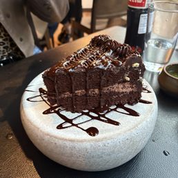 CHOCOLATE CAKE