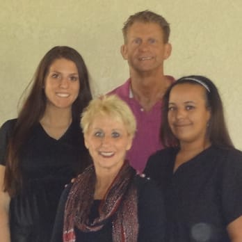 Shaw Chiropractic Clinic - Dr. Shaw and office staff - Chiropractors Near Me - Tucson, Arizona Shaw Chiropractic Clinic - Dr. Shaw and office staff - Chiropractors Near Me - Tucson, Arizona