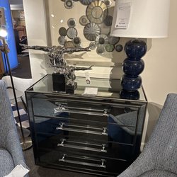 Decorum Furniture - Beautiful furniture.