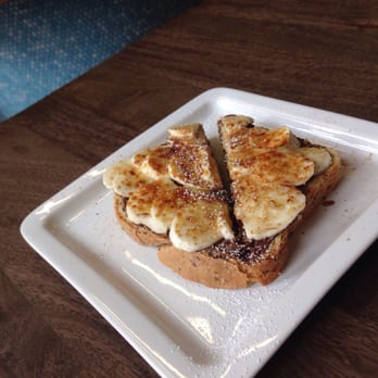 Urbana Cafe - Bruleed Banana on Nutella = Feast - Cafes Near Me - Cincinnati, Ohio