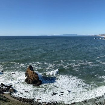 Devil's Slide Coastal Trail - Hiking Near Me - Pacifica, California