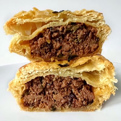 Bronzed Aussie by null