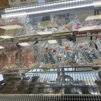 Calandra’s Bakery - Bakeries Near Me - Fairfield, New Jersey