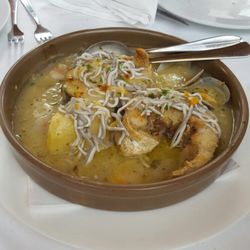 La Quinta - Merluza con almejas en salsa verde