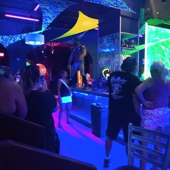 Oz New Orleans - Gay Bars Near Me - New Orleans, Louisiana