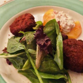 Le Petit Restaurant - Crab cakes! - French Near Me - Sherman Oaks, California Le Petit Restaurant - Crab cakes! - French Near Me - Sherman Oaks, California