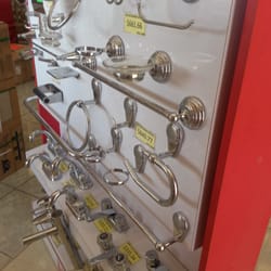 Bodega de Pisos y Baños - Accesorios de baño