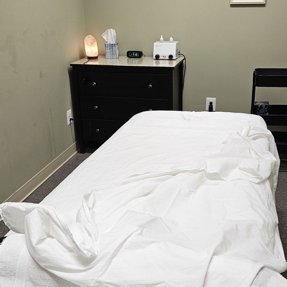 Massage Joy - 9/9/23 new sheets with the new cover turned down... - Massage Therapy Near Me - Vienna, Virginia Massage Joy - 9/9/23 new sheets with the new cover turned down... - Massage Therapy Near Me - Vienna, Virginia
