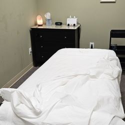 Massage Joy - 9/9/23 new sheets with the new cover turned down...