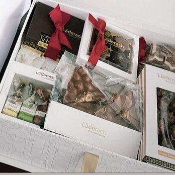 Läderach chocolatier suisse - Gift boxes - Chocolatiers & Shops Near Me - Canoga Park, California
