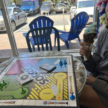 Razzleberry’s - Game time! - Ice Cream & Frozen Yogurt Near Me - Fort Lauderdale, Florida Razzleberry’s - Game time! - Ice Cream & Frozen Yogurt Near Me - Fort Lauderdale, Florida