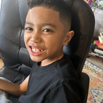 Certified Barbershop - Stephanie made this guy so happy! - Barbers Near Me - Las Vegas, Nevada Certified Barbershop - Stephanie made this guy so happy! - Barbers Near Me - Las Vegas, Nevada