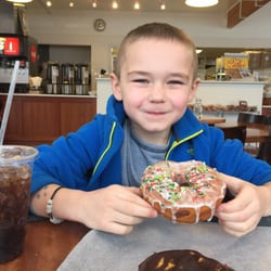 Hans' Bakery - Thank you to the gentleman who paid for our donuts. He was in front of us and so sweet!