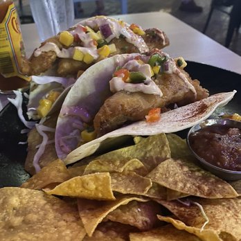 Down the Hatch Maui - Fish tacos - Seafood Near Me - Lahaina, Hawaii