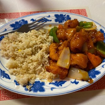 Canton Restaurant - Peking chicken - Cantonese Near Me - Galax, Virginia