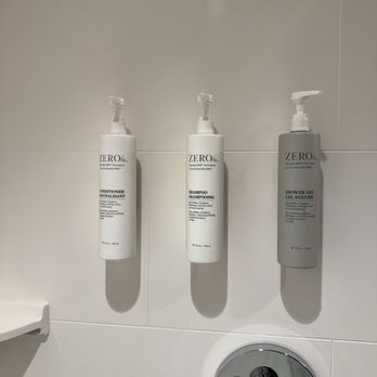 Hampton Inn Boston Woburn - Conditioner, Shampoo, and Shower Gel - Hotels Near Me - Woburn, Massachusetts Hampton Inn Boston Woburn - Conditioner, Shampoo, and Shower Gel - Hotels Near Me - Woburn, Massachusetts