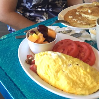 Banana River Cafe - Cafes Near Me - Satellite Beach, Florida