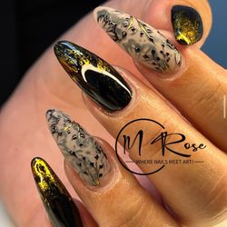 M Rose Nails & Beauty Bar - Nail Set