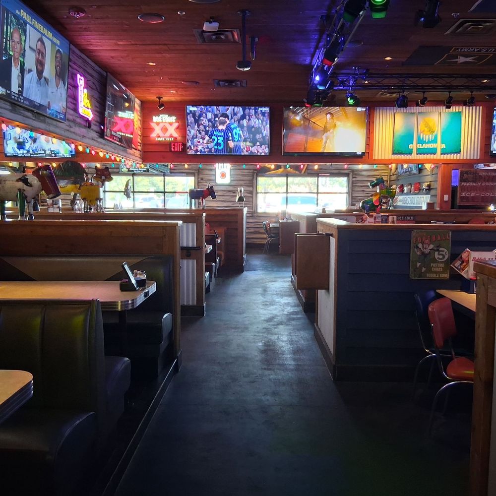Bubba's 33 - Pizza Near Me - Oklahoma City, Oklahoma