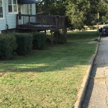 Paco's Lawn Care - Lawn Care Services: Lawn Mowing, Weed and Edge Trimming, Hedge Trimming - Lawn Services Near Me - Troy, Alabama Paco's Lawn Care - Lawn Care Services: Lawn Mowing, Weed and Edge Trimming, Hedge Trimming - Lawn Services Near Me - Troy, Alabama