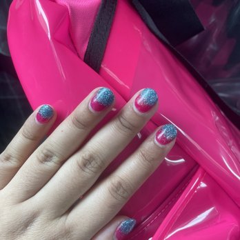 Modern Spa - Nail ombré - Nail Salons Near Me - New York, New York Modern Spa - Nail ombré - Nail Salons Near Me - New York, New York