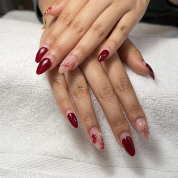 Polished Nail Spa - Nail Salons Near Me - Berkeley, California