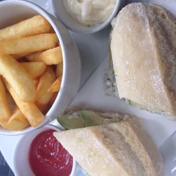 Dion - Avocado sandwich - Pubs Near Me - London, XGL Dion - Avocado sandwich - Pubs Near Me - London, XGL