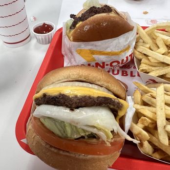 In-N-Out Burger - Burgers Near Me - Surprise, Arizona